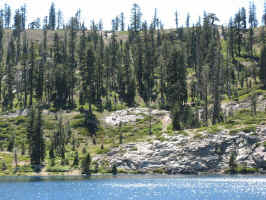 Below-Deer-Lake.jpg (188857 bytes)